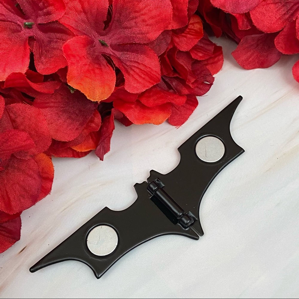 Black Batman Stainless Steel Magnetic Money Clip - Picture 8 of 16